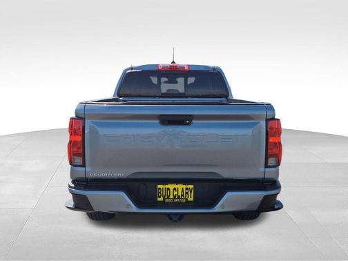 Sterling Gray Metallic 2026 Chevrolet Colorado LT