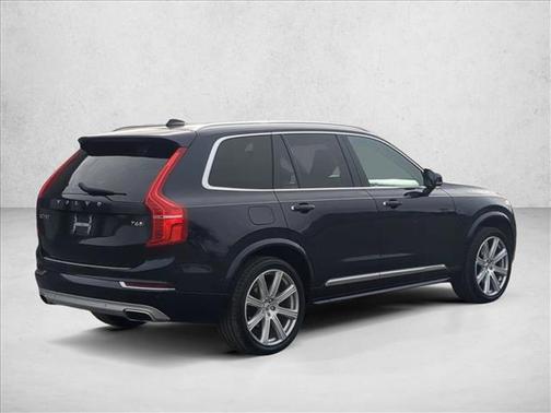 2019 Volvo XC90 T6 Inscription