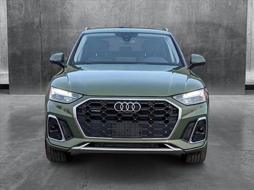 2022 Audi Q5 45 S line Premium Plus