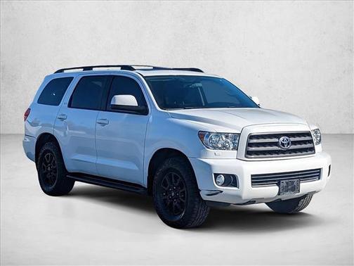 2016 Toyota Sequoia SR5