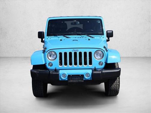 Chief Clearcoat 2017 Jeep Wrangler Unlimited Sahara
