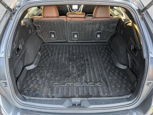 2020 Subaru Outback Touring XT