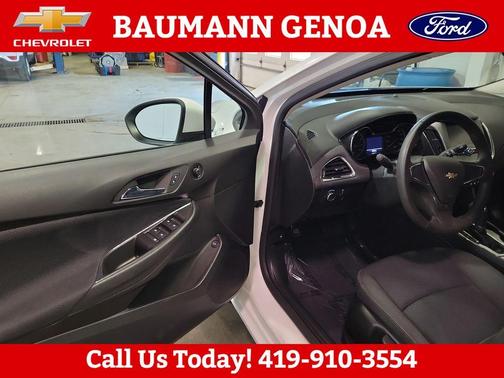 Summit White 2016 Chevrolet Cruze LS Automatic