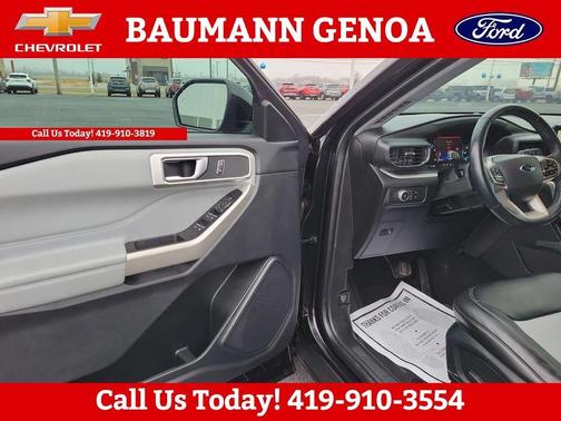 Agate Black Metallic 2022 Ford Explorer XLT