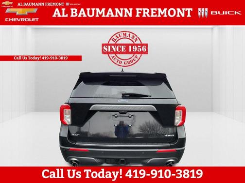 Agate Black Metallic 2022 Ford Explorer XLT