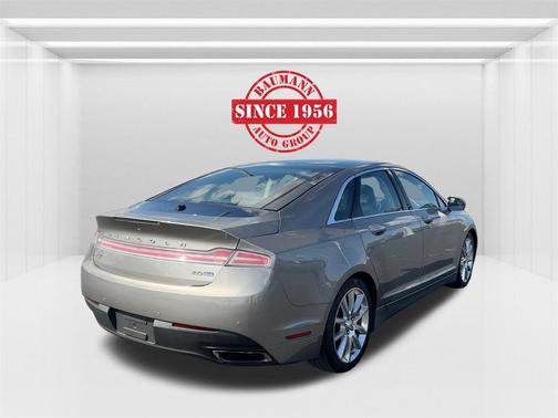 2016 Lincoln MKZ Base