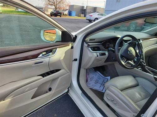 2013 Cadillac XTS Luxury