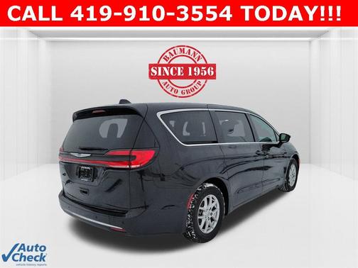 2024 Chrysler Pacifica Touring-L