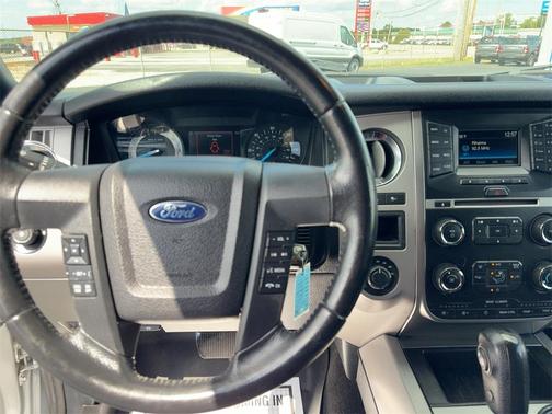 2017 Ford Expedition EL XLT