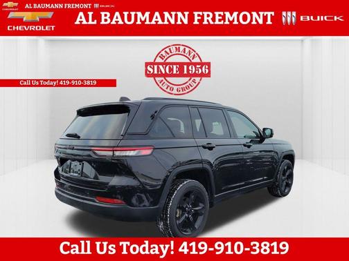 2023 Jeep Grand Cherokee Altitude