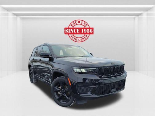 2023 Jeep Grand Cherokee Altitude