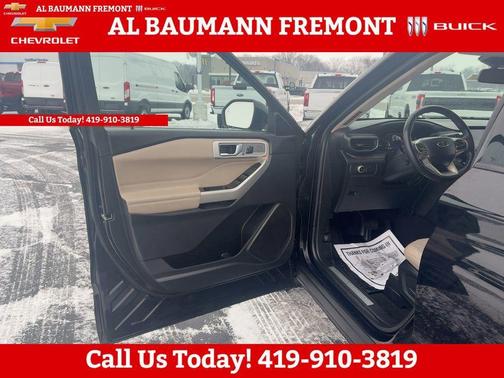 Agate Black Metallic 2022 Ford Explorer Limited