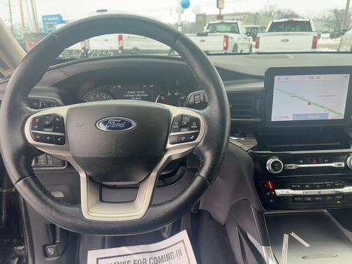 Agate Black Metallic 2022 Ford Explorer Limited