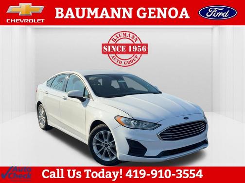 2020 Ford Fusion SE