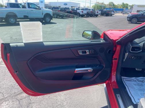 2025 Ford Mustang EcoBoost Premium