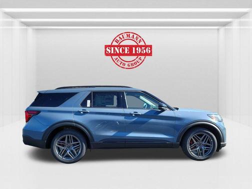 Vapor Blue Metallic 2026 Ford Explorer ST-Line