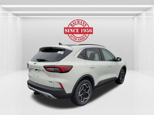 2026 Ford Escape Platinum