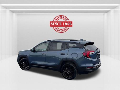 Metallic 2024 GMC Terrain SLE