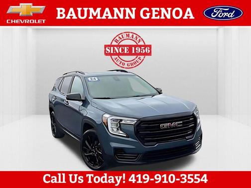 Metallic 2024 GMC Terrain SLE