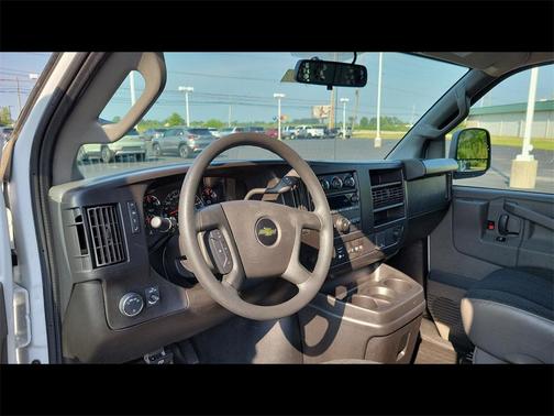 2024 Chevrolet Express 2500 Work Van