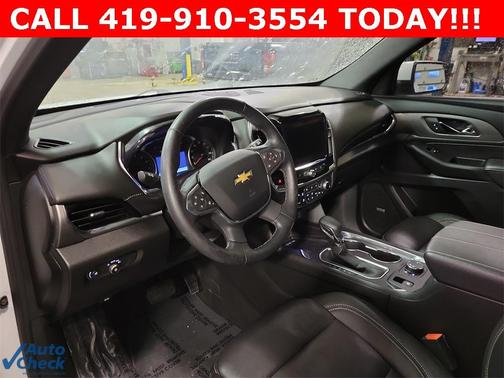 2023 Chevrolet Traverse LT Leather