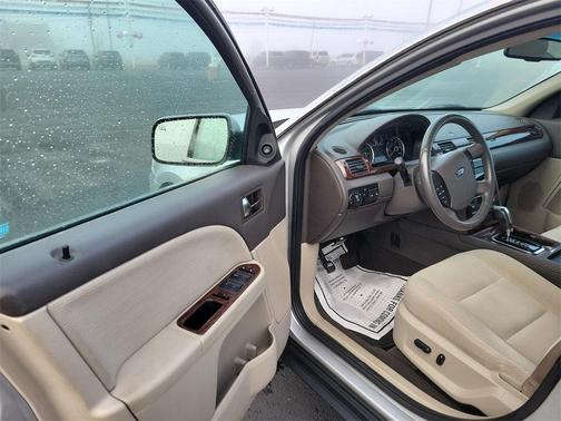 2009 Ford Taurus SEL