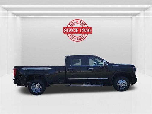 2025 Chevrolet Silverado 3500 High Country