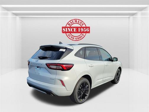 2026 Ford Escape ST-Line Elite