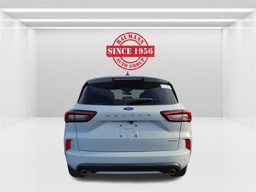 2026 Ford Escape ST-Line Elite