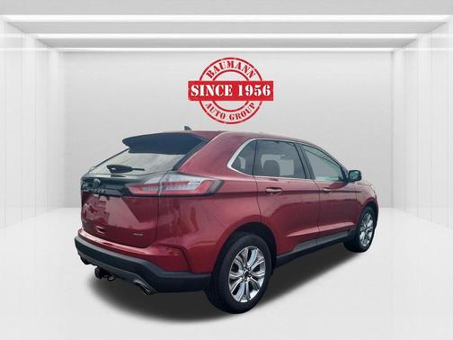 Rapid Red Metallic Tinted Clearcoat 2023 Ford Edge Titanium