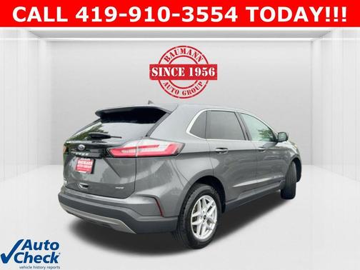 Carbonized Gray Metallic 2024 Ford Edge SEL