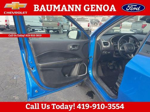 Laser Blue 2019 Jeep Compass Latitude