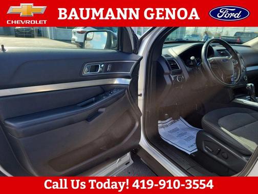 Ingot Silver 2019 Ford Explorer XLT