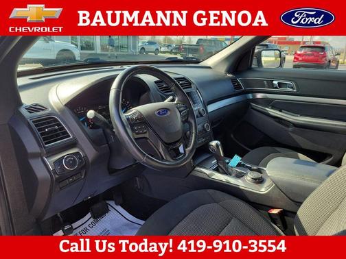 Ingot Silver 2019 Ford Explorer XLT