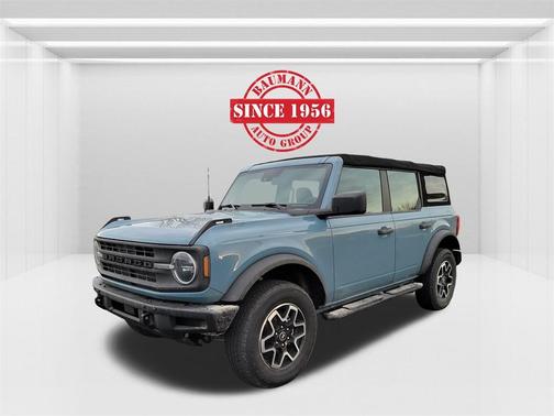 2022 Ford Bronco Base