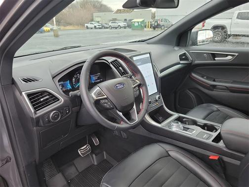 2023 Ford Edge ST Line