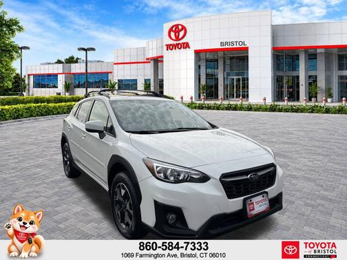 Crystal White Pearl 2019 Subaru Crosstrek 2.0i Premium