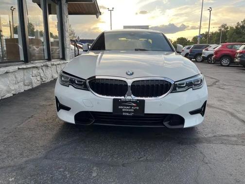 2019 BMW 330 xDrive