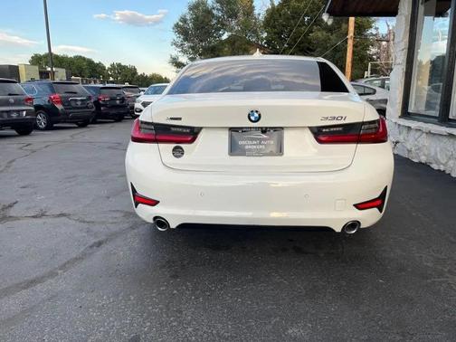 2019 BMW 330 xDrive