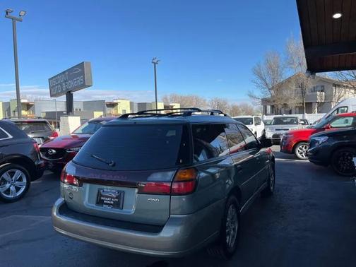 2004 Subaru Outback Base