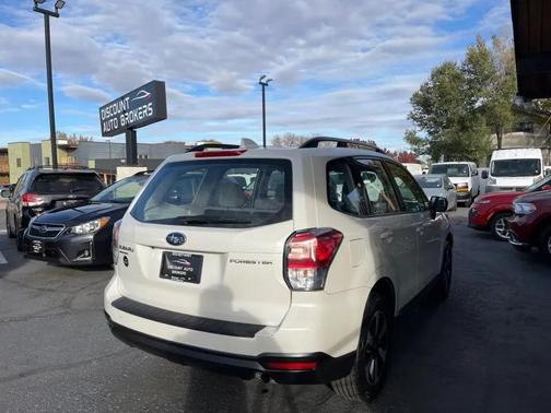 2018 Subaru Forester 2.5i