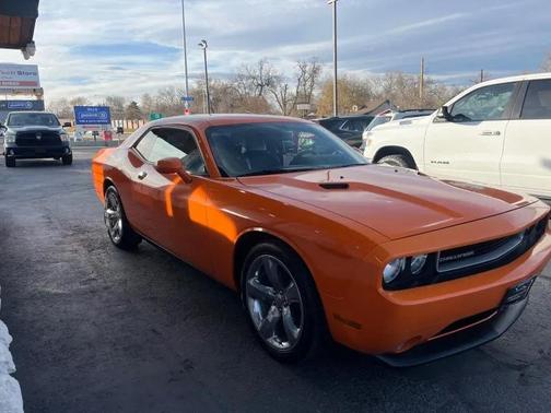 2014 Dodge Challenger SXT