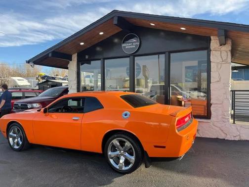 2014 Dodge Challenger SXT