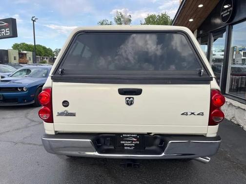 White 2008 Dodge Ram 1500 SLT Quad Cab