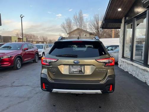 2021 Subaru Outback Touring XT