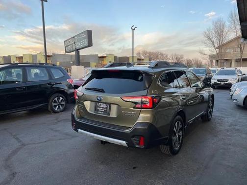 2021 Subaru Outback Touring XT