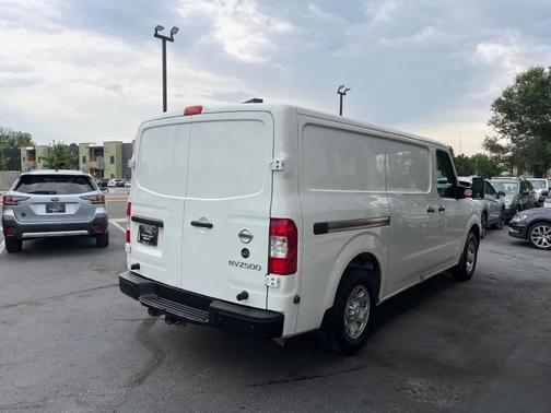 2020 Nissan NV Cargo NV2500 HD SV V8