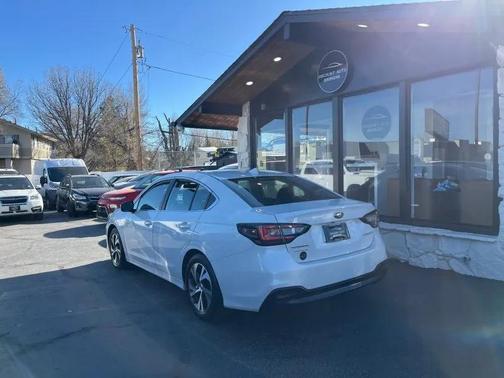 2022 Subaru Legacy Base