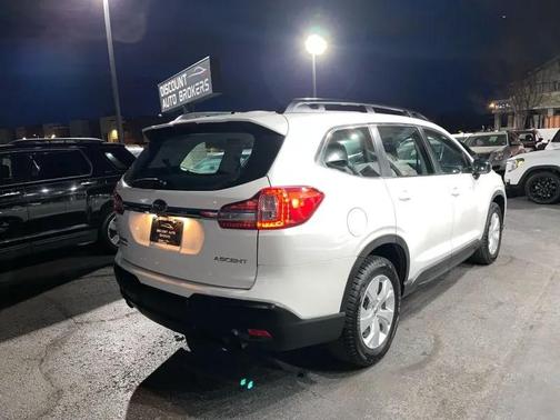 2022 Subaru Ascent Base 8-Passenger