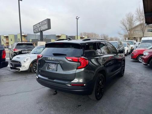 2021 GMC Terrain SLE